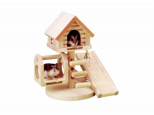 Trælegehus til gnavere fra Wonderland, perfekt til små kæledyr som hamstere. Inkluderer flere niveauer og en rampe, der giver mulighed for leg og exploration.