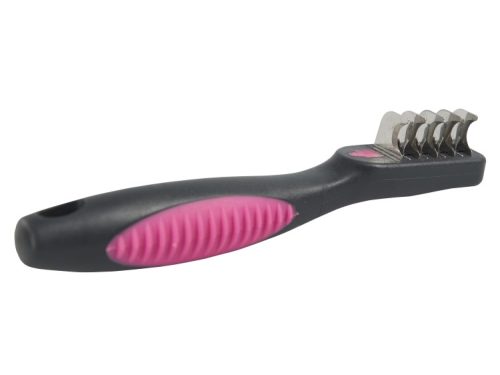 Kvalitets furminator til gnavere med ergonomisk greb og fem skarpe blade til effektiv pelspleje og rensning. Ideel til at fjerne løse hår og underuld for at holde dit kæledyr sundt og velplejet.