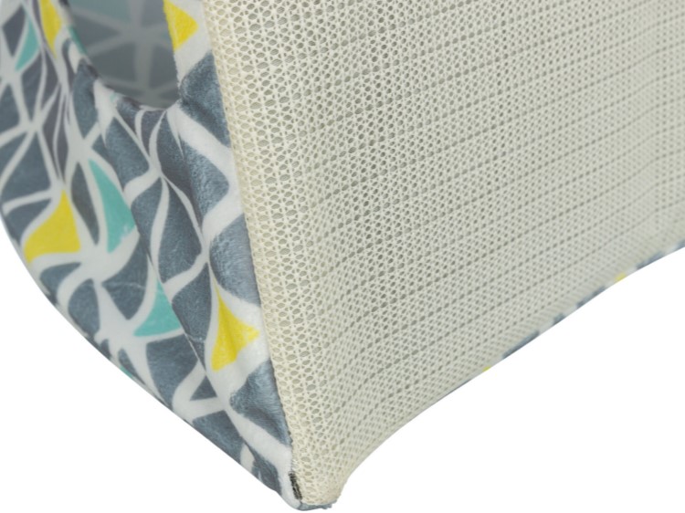Tx62684 wigwam sunny 37x35x37 cm 4 | gnavernes univers Kantet gnaverhus i farverigt design med netmateriale, ideelt til små kæledyr som hamstere og mus. Perfekt til at skabe et trygt og hyggeligt miljø. | gnavernes univers